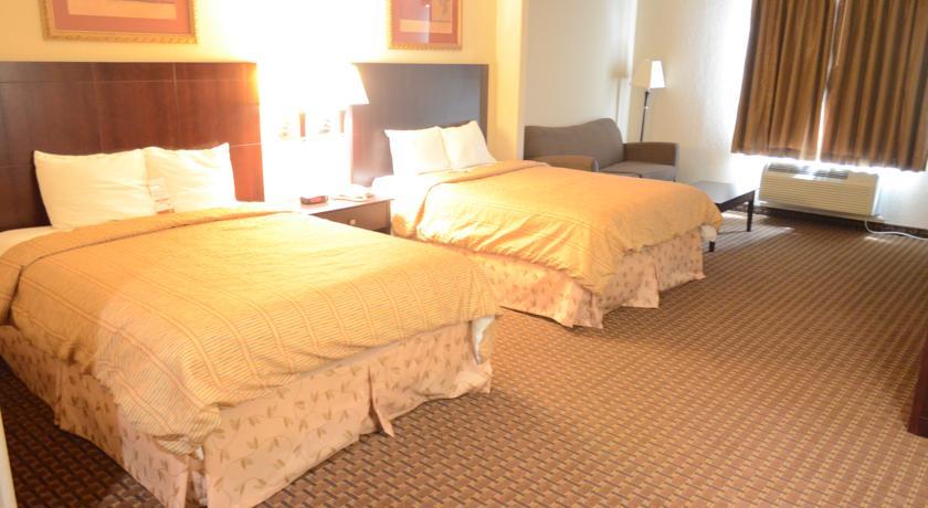 Super 8 IAH West Greenspoint