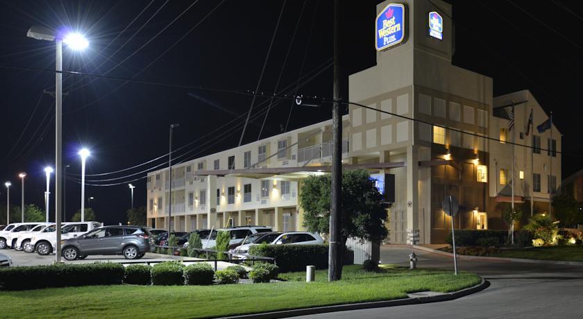 Отель Best Western PLUS Rockwall Inn & Suites