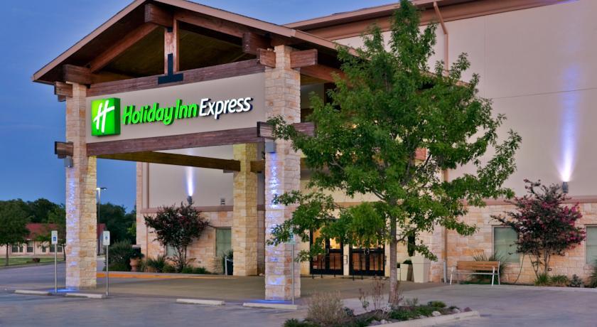 Отель Holiday Inn Express Salado-Belton