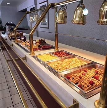 Отель Crystal Inn Hotel & Suites - Midvalley