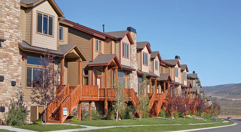 Апартаменты Bear Hollow Village