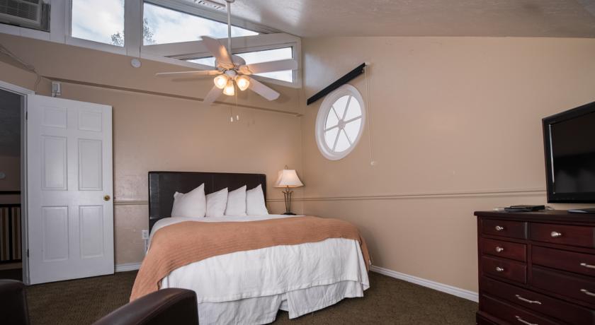 Sweetwater Lift Lodge