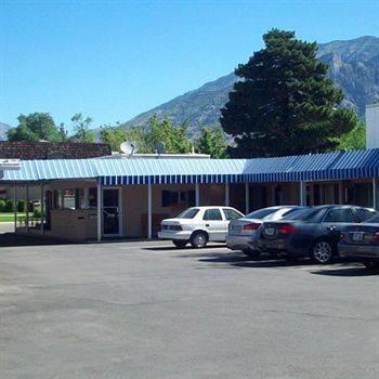 Отель Provo Travelers Inn