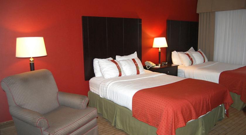 Отель Holiday Inn Charlottesville-Monticello