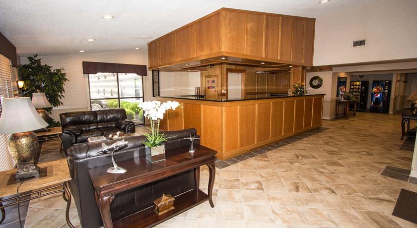Отель Mulberry Inn