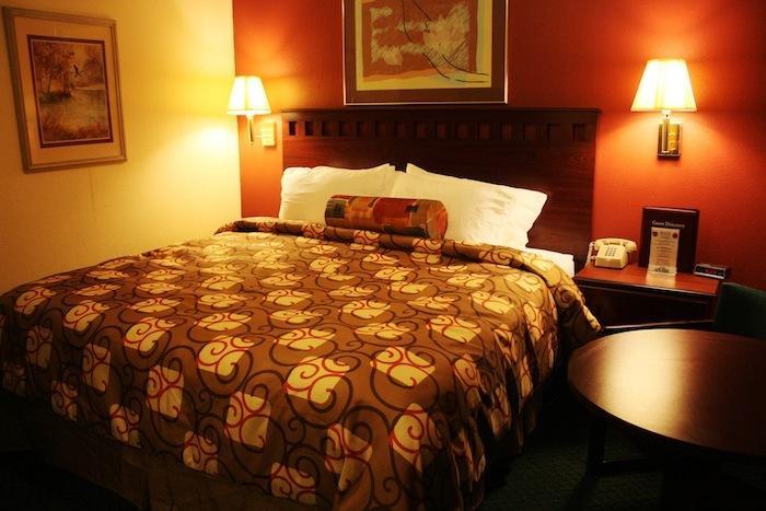 Отель Relax Inn