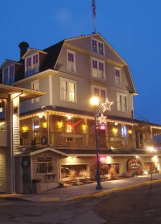 Отель Campbell's Resort on Lake Chelan