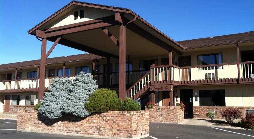 Отель Cedars Inn Ellensburg