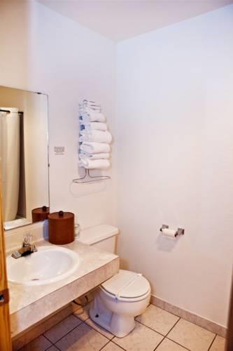 Отель King's Valu Inn