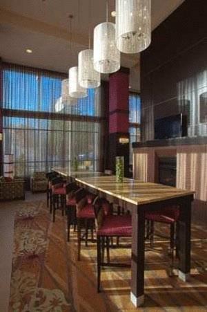 Отель Hampton Inn & Suites Seattle Federal Way