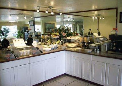 Отель Rodeway Inn Fife