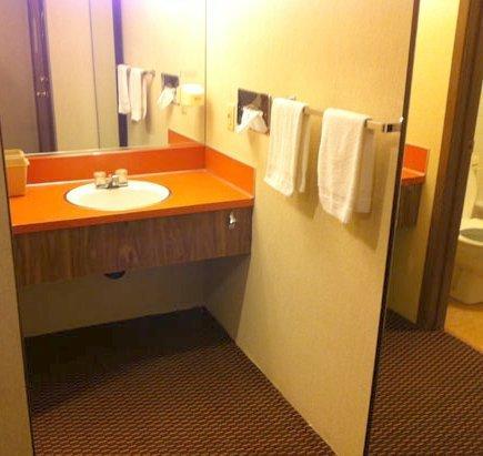 Отель Loyalty Inn Pasco