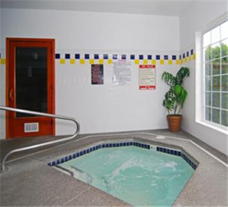 Отель Best Western PLUS Vancouver Mall Hotel