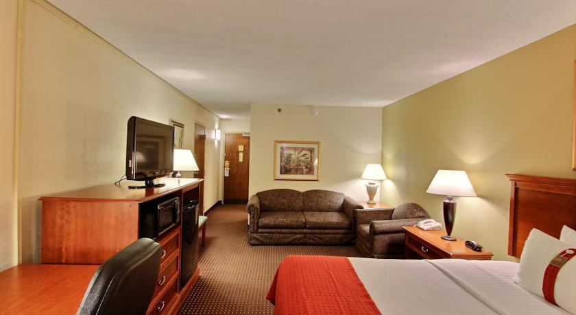 Отель Holiday Inn Fond Du Lac