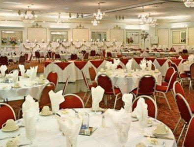 Отель Days Inn Wauwatosa Milwaukee