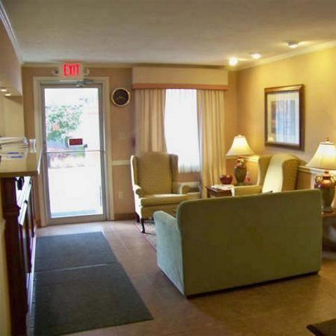 Отель Americas Best Value Inn Beckley