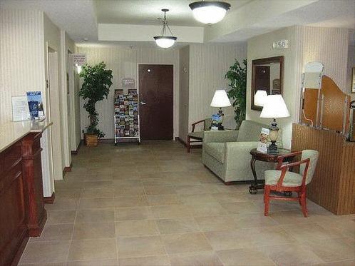Отель Holiday Inn Express Martinsburg-North