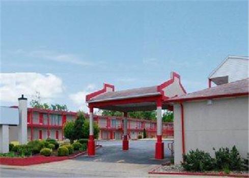 Отель Economy Inn - Parkersburg