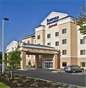 Отель Fairfield Inn & Suites by Marriott Weirton