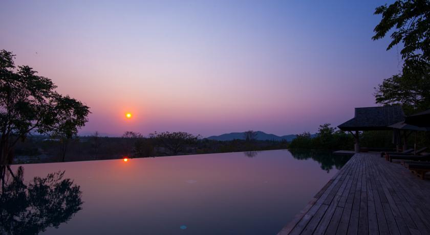 Отель Aka Resort Guti