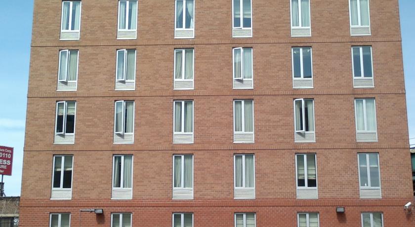 Days Inn - Long Island City