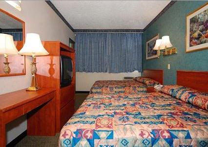 Econo Lodge South Ozone Park