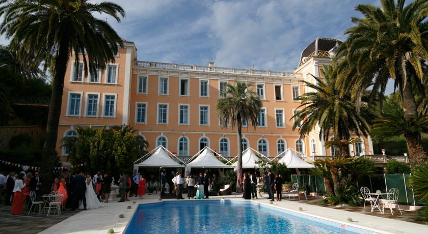 Отель Hôtel l'Orangeraie