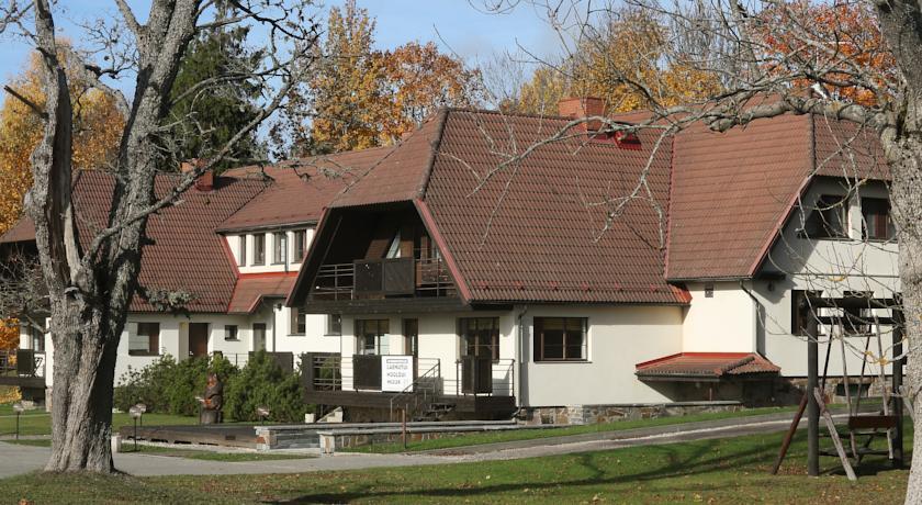 Отель Hotel Karupesa