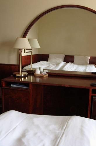 Отель Hotel Tallukka