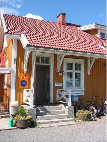 Отель Ilola Farmhouse
