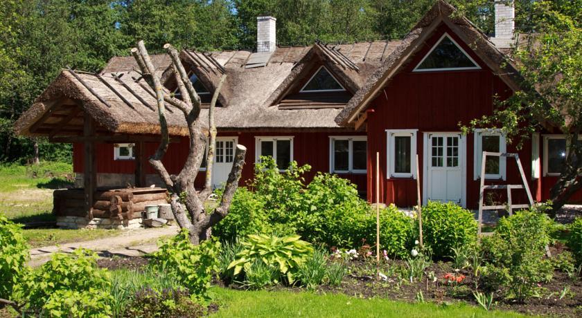 Отель Laugu Holiday Resort