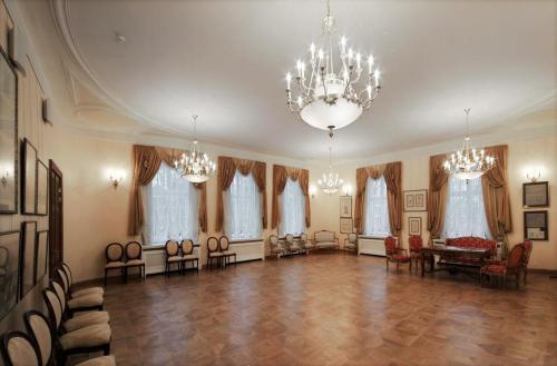 Отель Malpils Manor