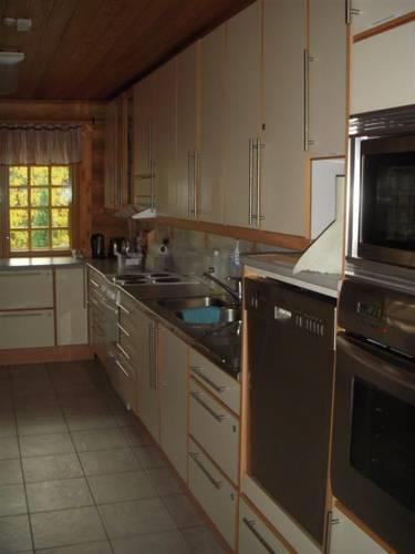 Отель Päivärinne Cottages