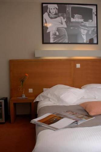 Отель Cinéhotel Capitole