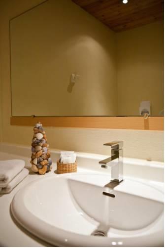 Отель Hotel Georges