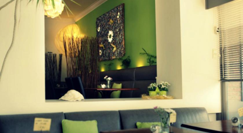 Отель Hotel Cecil