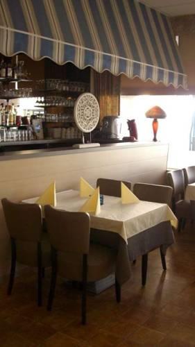 Отель Hotel Sfinx