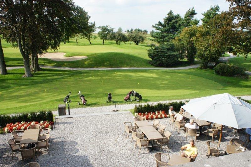 Отель Hotel Golf de Pierpont