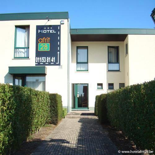 Отель Hotel Afrit 28