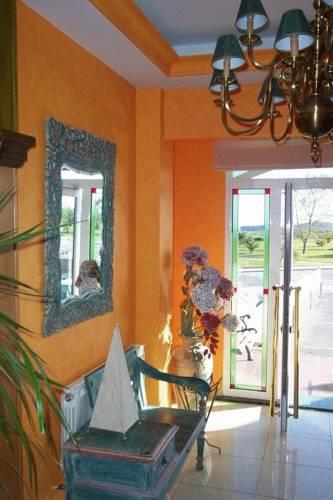 Отель Los Juncos