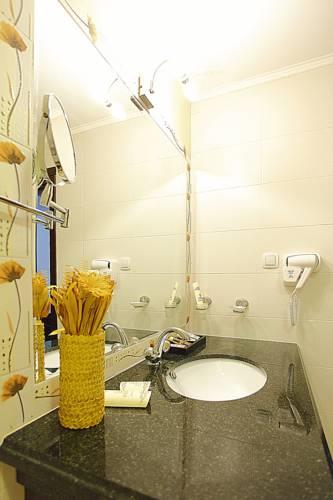 Отель Grand Hotel Hebar
