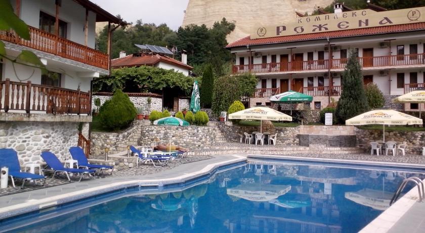 Отель Rozhena Hotel