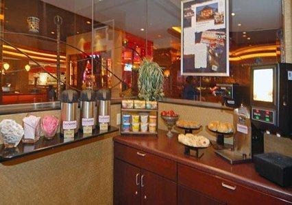 Clarion Hotel Grand Boutique