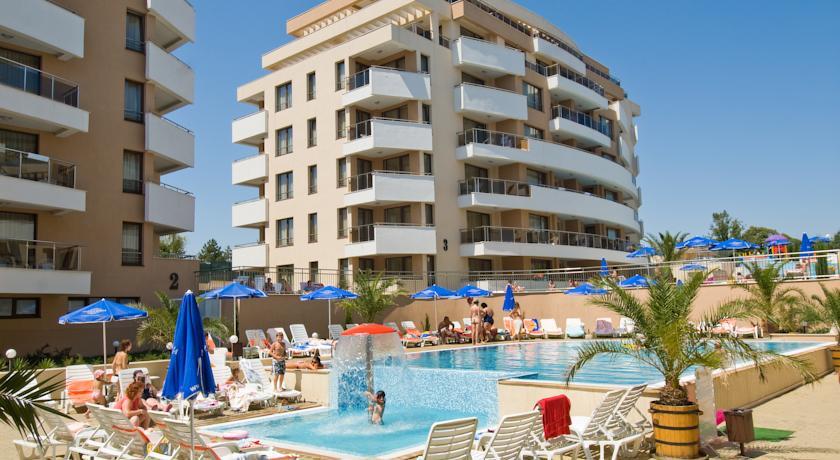 Отель Hermes Club Hotel & Apartments