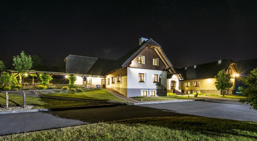 Отель Hotel u Skanzenu