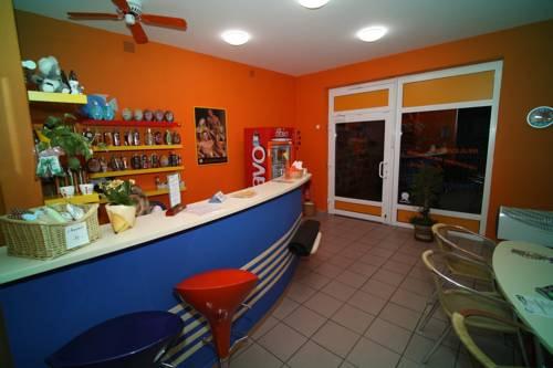 Отель Hotel Andy