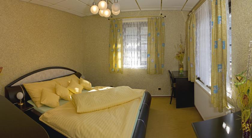 Отель Hotel Kilian