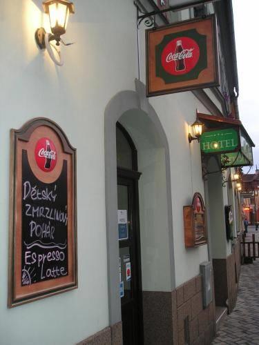 Отель Hotel Anna Nejdek