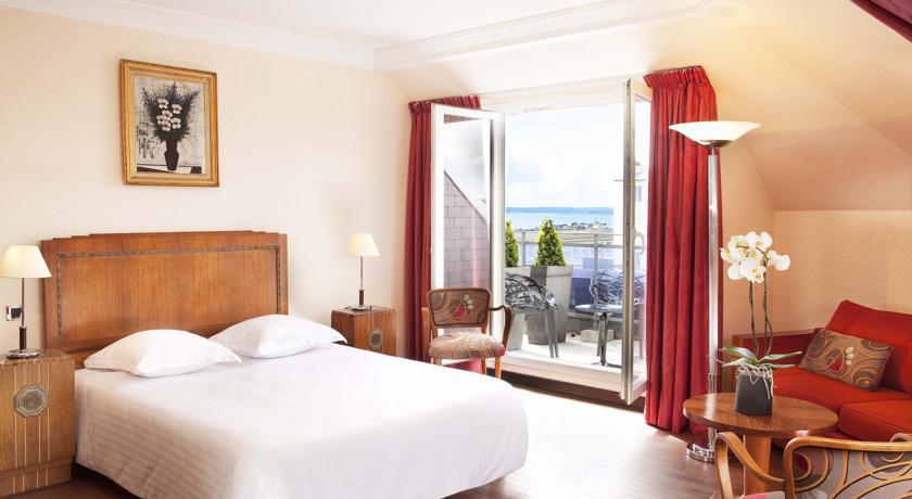 Отель Hôtel Le Continental