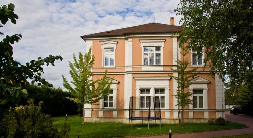Гостевой дом Penzion Expanze Jaroměř